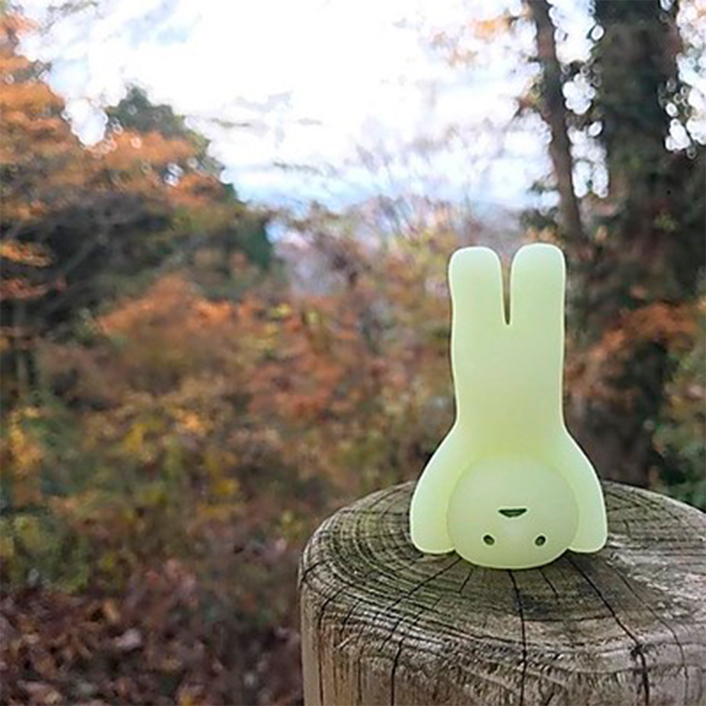 Hombrecitos-que-Brillan-en-la-Oscuridad-Smiski-Serie