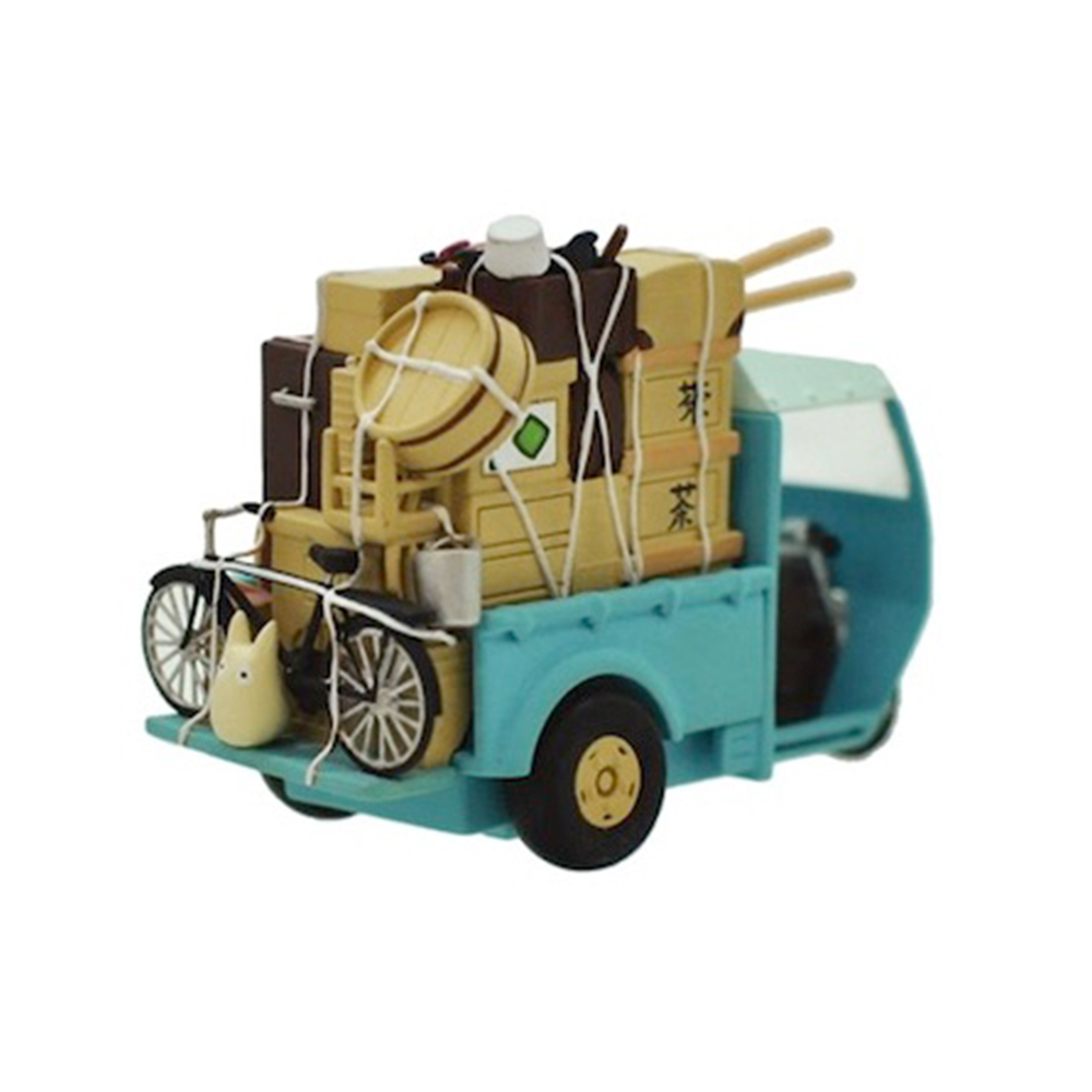 mi-vecino-totoro-coche-vista-trasera