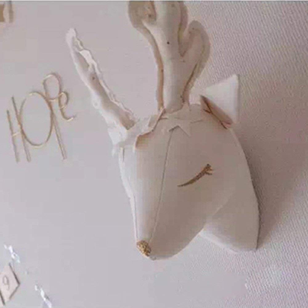 Cabeza de ciervo para habitación infantil o de bebé